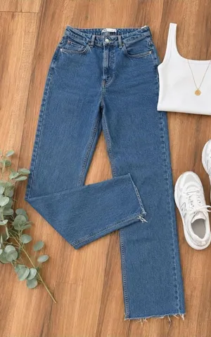Zara High Rise Straight Leg Jeans Medium Wash Raw Hem Size 6 thumbnail 1