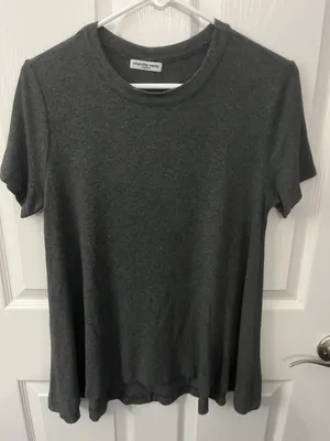 cha cha vente size medium grey short sleeve top thumbnail 1
