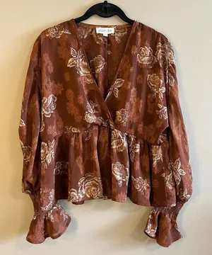 ✨ Whiteroom + Cactus Brown Floral Sheer Long Sleeve‎ Top Small thumbnail 1