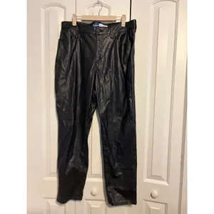 Old Navy High Rise OGG Straight Faux Leather Pants Black Size‎ 14 thumbnail 2