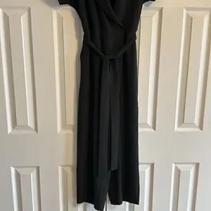Zara Woman Black Short-sleeve Pants Romper, Size M thumbnail 2