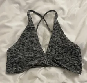 Alphalete Crop Shop Boutique Sports Bra thumbnail 1