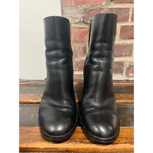 Marc Fisher Black Leather Round Toe Block Heel Ankle Boots Size 9 thumbnail 5