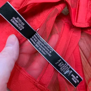 Victoria's Secret Very Sexy Red Lace Mesh Longline Bralette‎ Medium 387053-ACR thumbnail 4