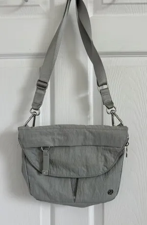 Lululemon Grey Crinkle Nylon Crossbody Bag‎ Adjustable Strap Silver Logo Bag EUC thumbnail 1