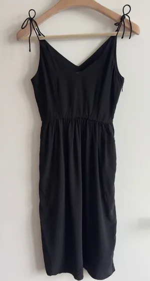 & Other Stories Black Tie Strap Midi Dress V Neck Sleeveless Size 0 EUR 32 thumbnail 1
