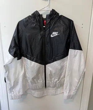 Nike Windrunner Windbreaker Jacket thumbnail 1