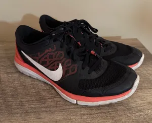 Nike Flex Run Sneakers 709021-003 Women’s Size 7.5 Lace Up Orange Black thumbnail 1