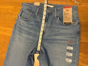 Levi's 725 high rise Women's bootcut Jeans size 29 thumbnail 8
