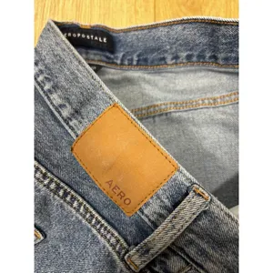 Aeropostale Womens High Rise Baggy Jeans Blue Medium Wash Cotton Size 14 MTMLPK1 thumbnail 3