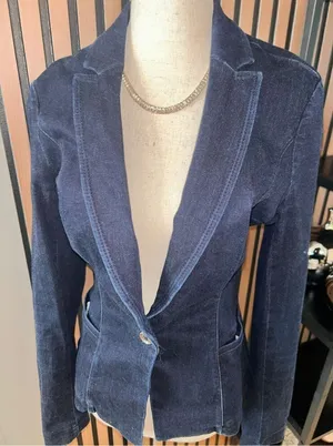 White House black market blue jacket blazer size 4 stylish form fitting ￼ thumbnail 1