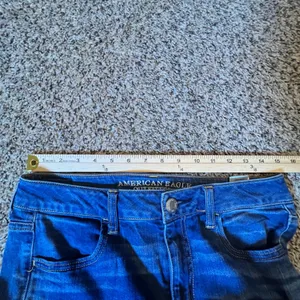 American‎ Eagle Super Stretch Jeggings Womens 8 Long Medium Wash Blue Slim Denim thumbnail 4