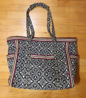 VERA BRADLEY “Carried Away” Extra Large Zipper Tote thumbnail 2