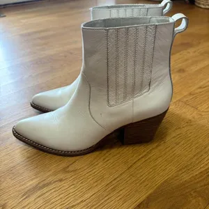 J. Crew Western Bootie Boots Size 9 thumbnail 2