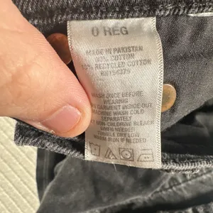 Aeropostale 90's Baggy Black Wash Button Fly Distressed Denim Jeans Size 0 thumbnail 14