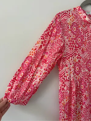 Zara Pink Red Ikat Geometric Print 3/4 Sleeve Tiered Skirt Boho Maxi Dress NWOT thumbnail 2
