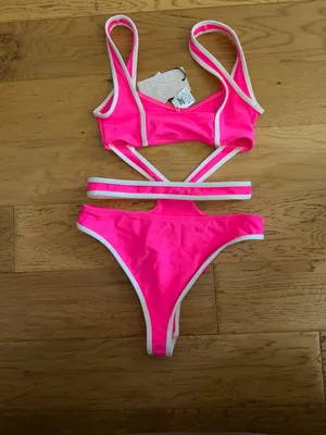 NWT - S - TIGER MIST - Women's Pink Contrast-Trim Cutout Bikini thumbnail 3