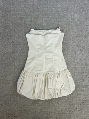 Edikted Cream Halter Bubble Mini Dress Size XS! thumbnail 3