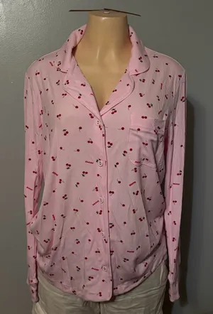 SKIMS Women’s Pink Cherry-Print Long Sleeve Pajama Top thumbnail 1