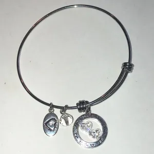 Footnotes Elegant Silver Tone Daughter Charm Bracelet thumbnail 2