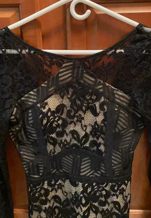 Women’s Black Lace Large Dress thumbnail 3