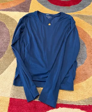 Athleta Women Cloudlight Long Sleeve Tee Shirt Tie Back Cutout Teal Blue Size XS thumbnail 1