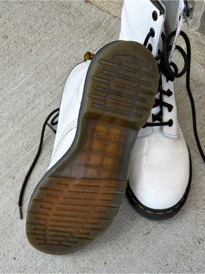 Dr. Martens white boots Size M6/ W8 White Original Leather Combat Boots Womens thumbnail 6