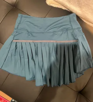 Skort Green thumbnail 2