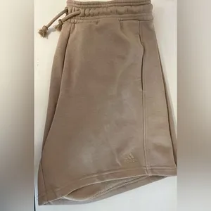 NWT Adidas Cotton Shorts - Tan- Lg thumbnail 3