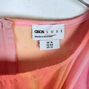 As Seen On Screen LUXE x MILLIE Ruched Mini Dress with Keyhole in Marble Print Size 12 EUC thumbnail 7