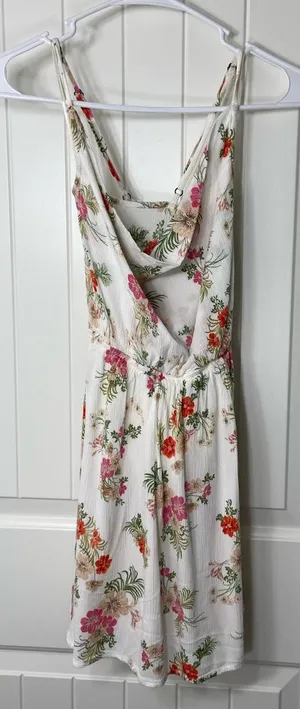 EUC O’Neill women’s white floral lined loose neck crossed strap mini dress XS‎ thumbnail 1