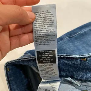 Levi Strauss Signature Mid Rise Bootcut Jeans Women 8 Long W28 L34 Blue Denim thumbnail 12