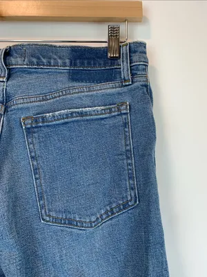 Abercrombie & Fitch The Mom High Rise sz 10 medium wash high rise thumbnail 3