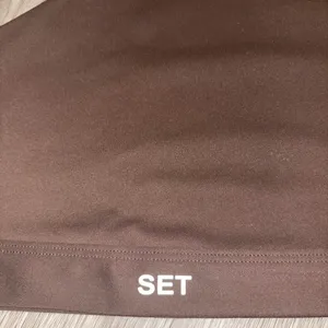 Set Active x Justine Skye Sportbody Dark Brown One Shoulder Sports Bra thumbnail 3