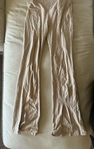 TNA Aritzia Leggings Flare thumbnail 1