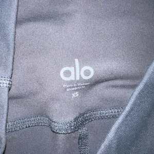 Alo Leggings Pants Womens Xtra Small XS Gray Pull On Skinny RN# 87370 Mesh thumbnail 6