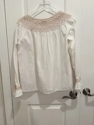 FAHERTY Laura Embroidered Top in Whisper White Smocked Neck‎ Peasant size XS thumbnail 5