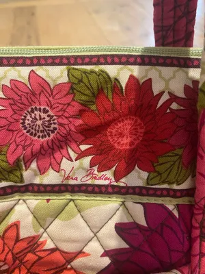 Vera Bradley Hello Dahlia Handbag Pink Flowers Quilted Shoulder Bag Tote Purse thumbnail 4