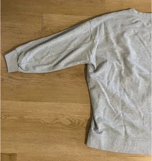 Lululemon Sweatshirt Crewneck Grey Pullover Women’s Large thumbnail 2