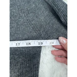 Vintage Made in Italy Cardigan Gray Button Front Fitted Knit Gold Buttons S/M thumbnail 4