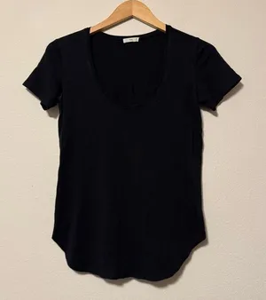 TNA Black Short Sleeve Tee Size XS thumbnail 1