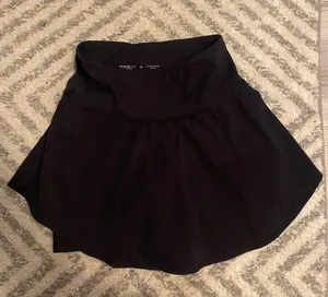 Old Navy Tennis Skirt Skort thumbnail 1
