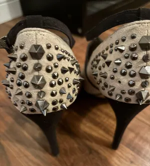 San Edelman Suede Beige Heels Size 7.5 thumbnail 3
