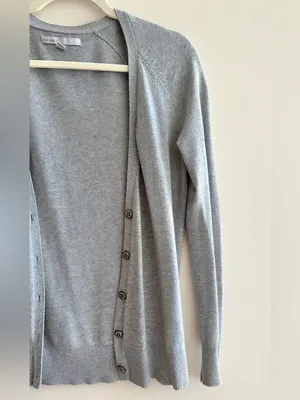 Old Navy Women’s Grey Lightweight Knit Button Down Cardigan, Size Small thumbnail 2
