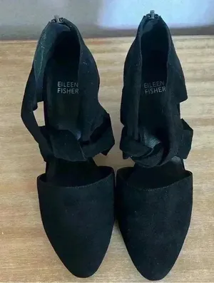 EILEEN FISHER Mary Knotted Black Suede Cutout Kitten Heel Pumps‎ - US 7.5 thumbnail 1