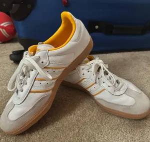 Adidas Samba Shoes thumbnail 2