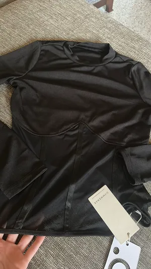 Commence black long sleeve mesh crop thumbnail 1