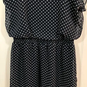 Mimi Chica Navy & White Polka Dot Flutter Sleeve Blouson Dress Size XS thumbnail 6