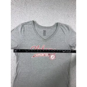 Alabama Crimson Tide T-Shirt Women L V-Neck Gray Graphic NCAA Grunge 90s Sporty‎ thumbnail 10
