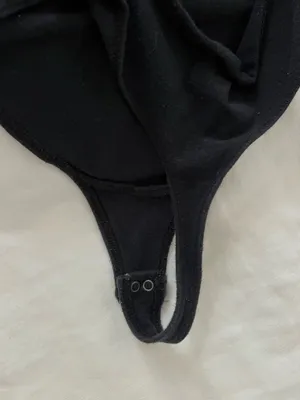 Super soft back cutout Abercrombie & Fitch black bodysuit thumbnail 6